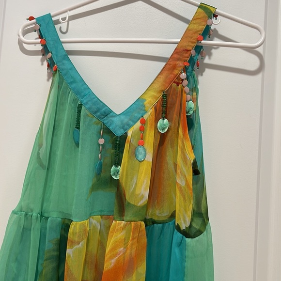 NWOT-Floral beach skirt - Picture 3 of 5